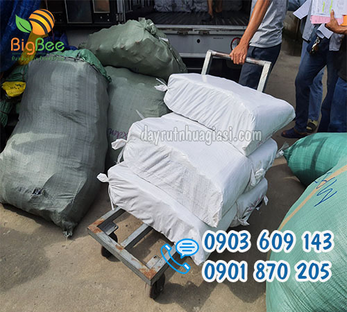 Dây rút nhựa tại công ty Thu Hồng