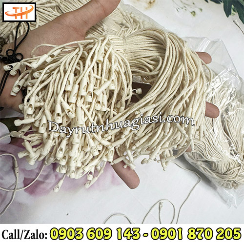 Dây dù treo nhãn mác khoá nhựa 2 đầu Dây dù treo nhãn mác khoá nhựa 2 đầu