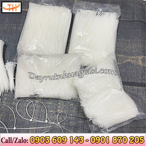 Quy cách đóng gói dây rút nhựa sẽ được thay đổi theo yêu cầu Quy cách đóng gói dây rút nhựa sẽ được thay đổi theo yêu cầu