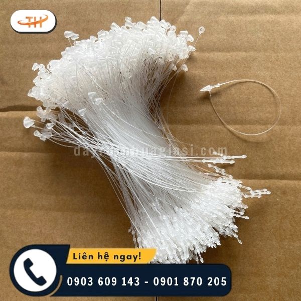 Dây treo nhãn mác quần áo bằng nhựa Dây treo nhãn mác quần áo bằng nhựa
