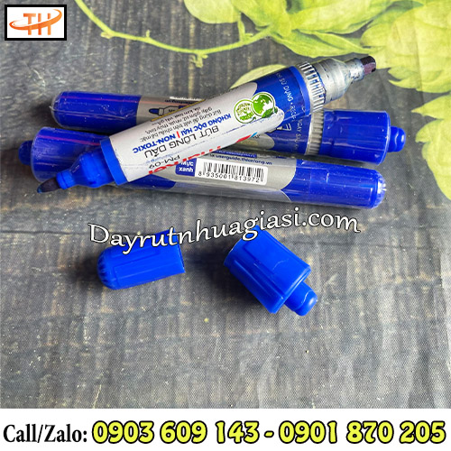 Bút lông dầu Thiên Long có thiết kế hai đầu bút tiện lợi Bút lông dầu Thiên Long có thiết kế hai đầu bút tiện lợi