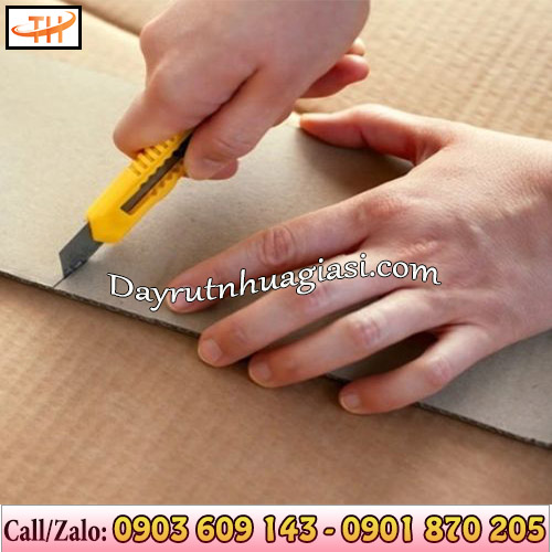 Dao rọc giấy dễ dàng cắt bìa carton Dao rọc giấy dễ dàng cắt bìa carton