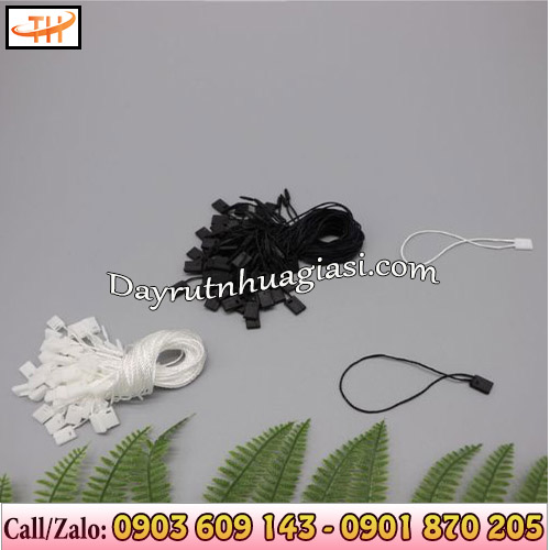 Dây dù treo thẻ bài sẵn giá rẻ Dây dù treo thẻ bài sẵn giá rẻ