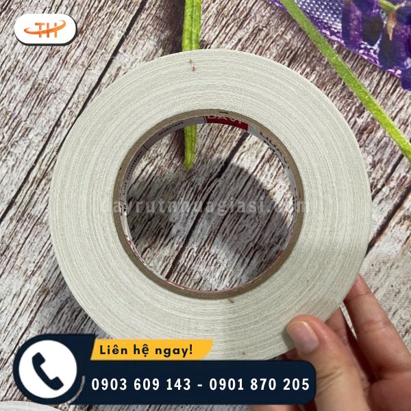Băng keo vải hai mặt với khả năng chịu lực và chịu nhiệt tốt Băng keo vải hai mặt với khả năng chịu lực và chịu nhiệt tốt