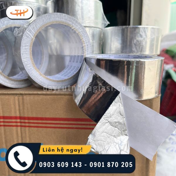 Có khả năng phản xạ nhiệt và chống cháy lan hiệu quả Có khả năng phản xạ nhiệt và chống cháy lan hiệu quả