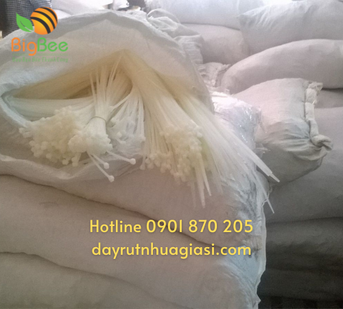 Dây rút nhựa ứng dụng trong cây trồng