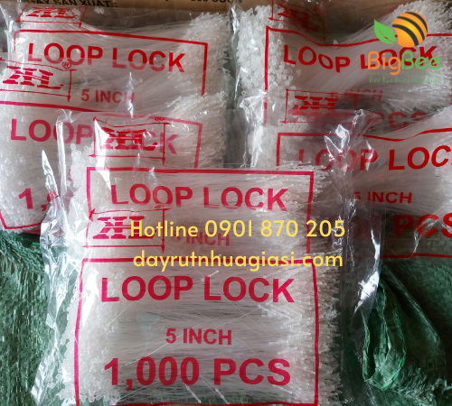 Dây treo gắn mác thương hiệu