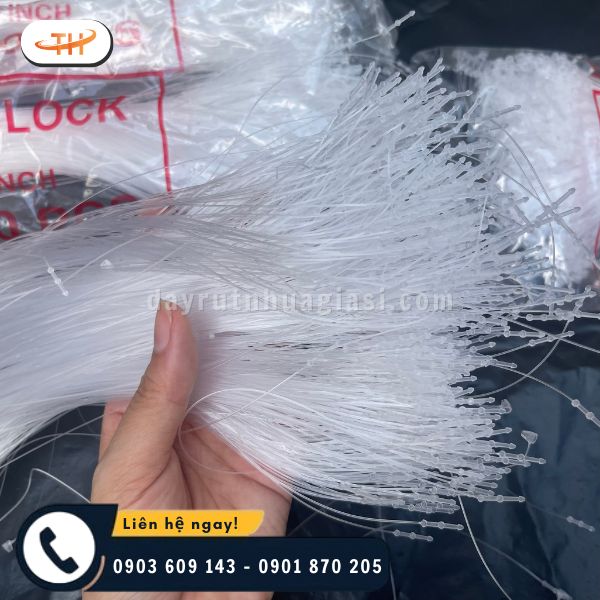 Dây treo mác nhựa chất lượng cao Dây treo mác nhựa chất lượng cao