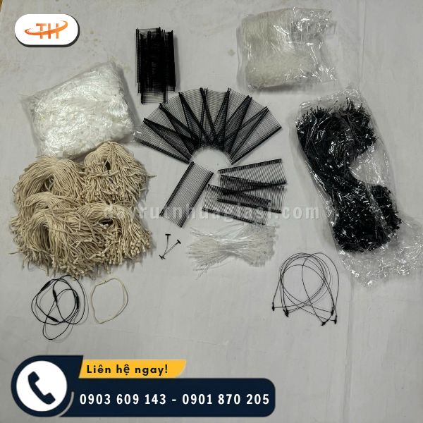 Dây treo mác nhựa gồm nhiều mẫu mã Dây treo mác nhựa gồm nhiều mẫu mã