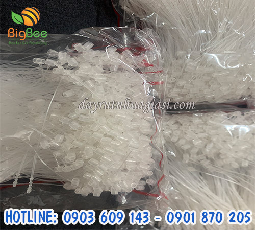 Sỉ lẻ dây treo mác nhựa