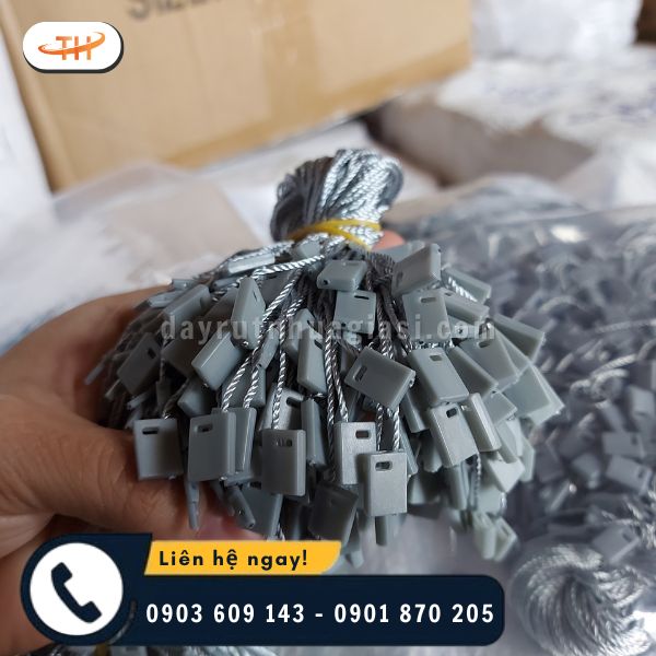 Dây treo nhãn mác chất liệu cao cấp Dây treo nhãn mác chất liệu cao cấp