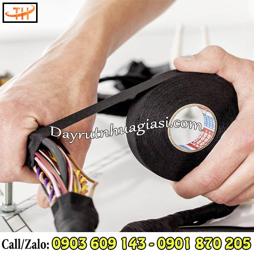 Băng keo điện Nitto sử dụng an toàn tiện lợi Băng keo điện Nitto sử dụng an toàn tiện lợi