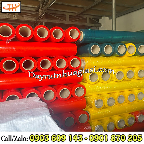 Sẵn kho đủ màu cuộn màng PE bọc hàng Sẵn kho đủ màu cuộn màng PE bọc hàng