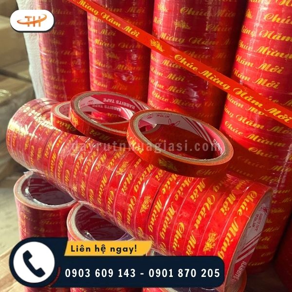 Lớp keo bám chắc, dán ổn định trên nhiều bề mặt Lớp keo bám chắc, dán ổn định trên nhiều bề mặt