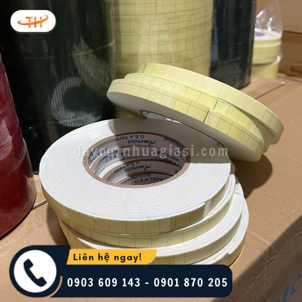 Lớp xốp dày với keo dính mạnh, chịu lực tốt Lớp xốp dày với keo dính mạnh, chịu lực tốt