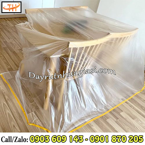 Cuộn màng che bụi bàn ghế Cuộn màng che bụi bàn ghế