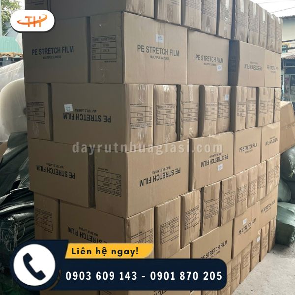 Màng PE có nhiều quy cách khác nhau Màng PE có nhiều quy cách khác nhau