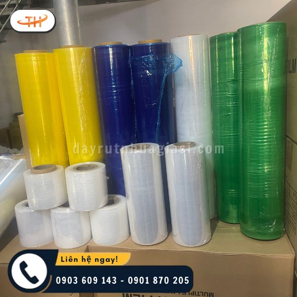 Màng PE quấn hàng nhiều kích cỡ Màng PE quấn hàng nhiều kích cỡ