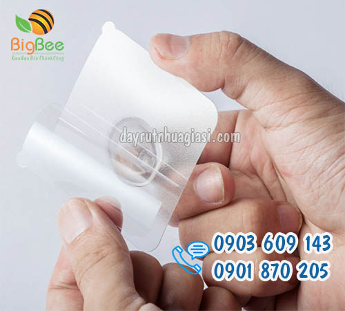 Móc dán tường bán sỉ rẻ tại TP.HCM