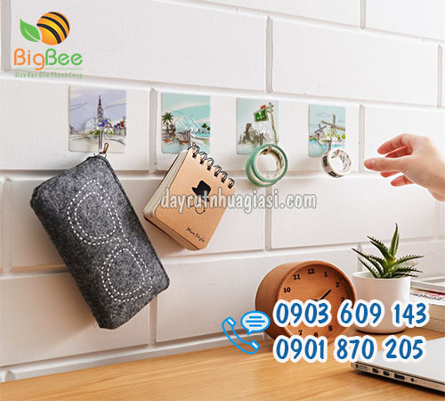Móc dán tường treo các vật dụng giá rẻ