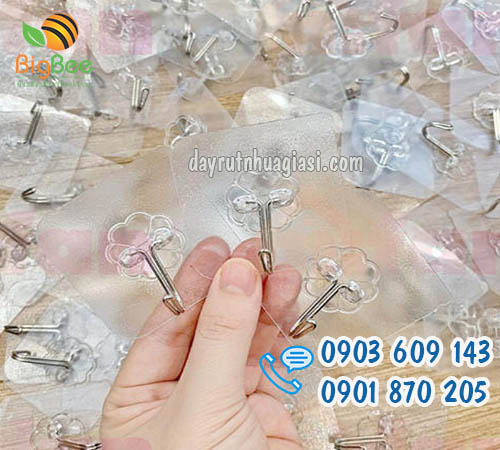 Móc dán tường trong suốt sỉ rẻ tại Bình Chánh - TP.HCM
