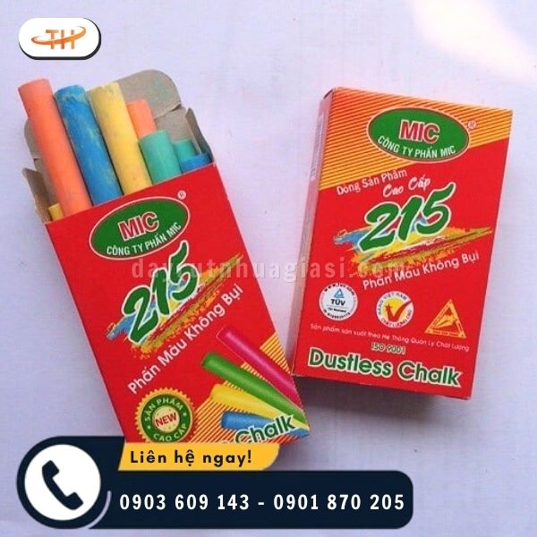 Ngoài phấn trắng, còn có phấn màu giúp phân biệt nội dung bài giảng và sinh động Ngoài phấn trắng, còn có phấn màu giúp phân biệt nội dung bài giảng và sinh động