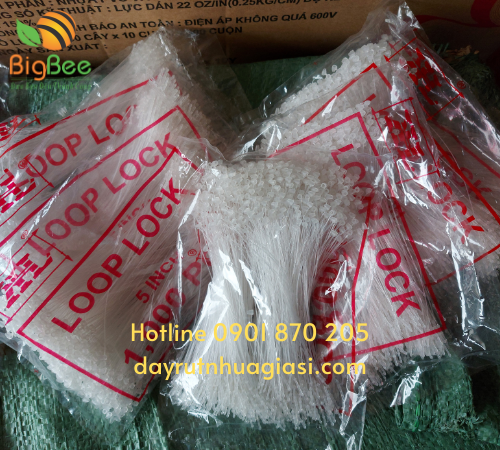 Phân phối dây treo nhãn mác sỉ rẻ toàn quốc