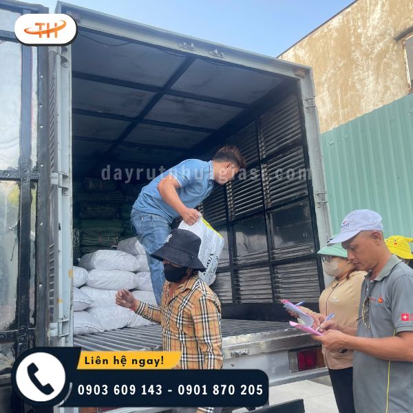 Kho sỉ Thu Hồng chuyên cung cấp băng keo sỉ giá tốt Kho sỉ Thu Hồng chuyên cung cấp băng keo sỉ giá tốt