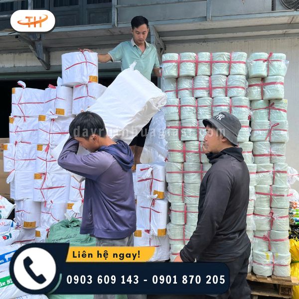 Thu Hồng là xưởng sản xuất băng keo in logo thương hiệu chất lượng, uy tín Thu Hồng là xưởng sản xuất băng keo in logo thương hiệu chất lượng, uy tín