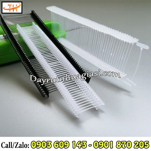 Ti bắn tag quần áo kết hợp với súng bắn đạn nhựa Ti bắn tag quần áo kết hợp với súng bắn đạn nhựa