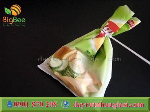 Sử dụng dây rút nhựa để buộc túi, bao chắc chắn