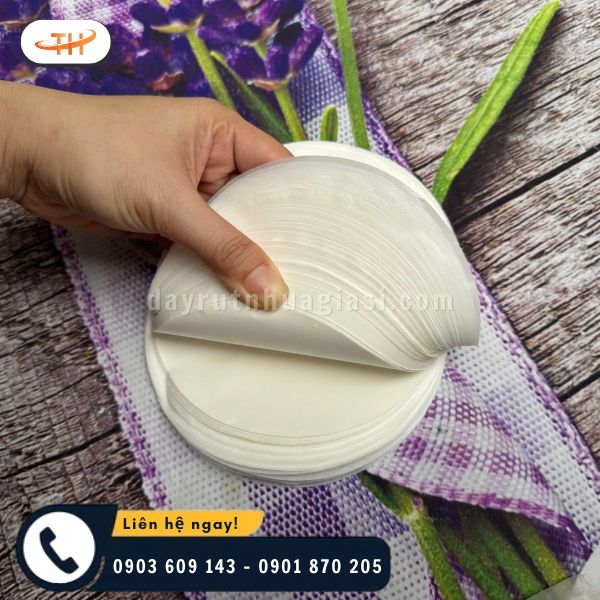 Vì sao nên chọn giấy nến tròn thay vì cắt tay Vì sao nên chọn giấy nến tròn thay vì cắt tay