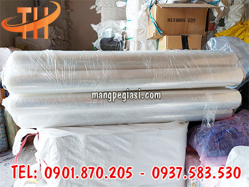 Màng pe quấn pallet lớn