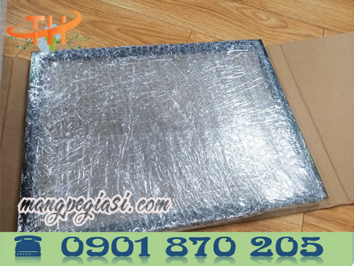 Quấn màng pe chống va đập sản phẩm thủy tinh