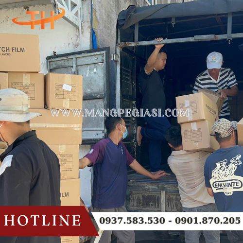 Hoạt động giao màng PE số lượng lớn tại Thu Hồng Hoạt động giao màng PE số lượng lớn tại Thu Hồng