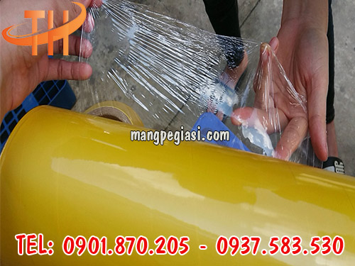 Màng bọc thực phẩm có nhiều kích thước khác nhau