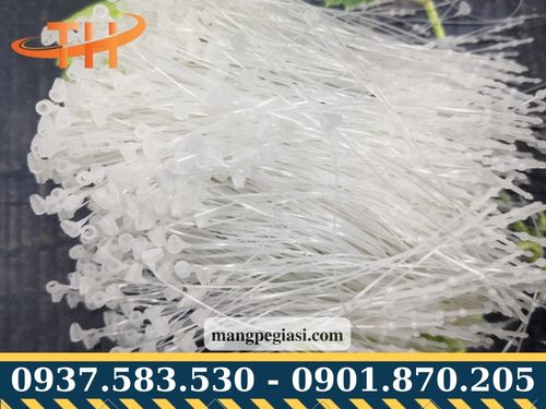 Dây treo nhãn mác bằng nhựa