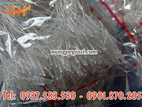 Dây treo nhãn mác nhẹ, dễ sử dụng