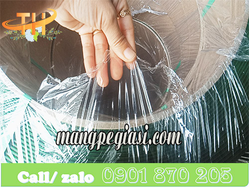 Dùng màng pe bọc quấn chống trầy bề mặt