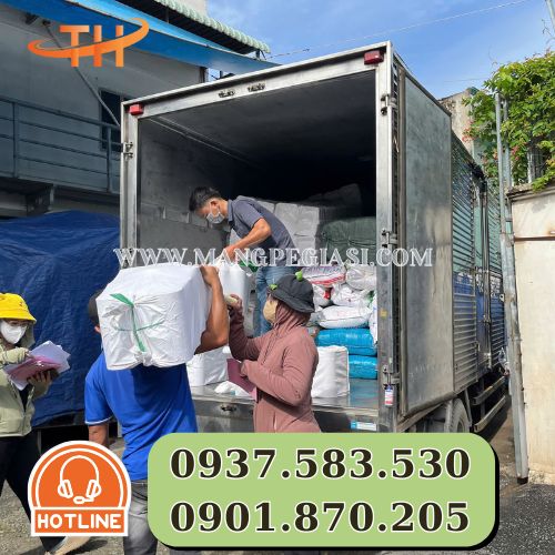 Hoạt động giao băng keo mỗi ngày tại Thu Hồng Hoạt động giao băng keo mỗi ngày tại Thu Hồng