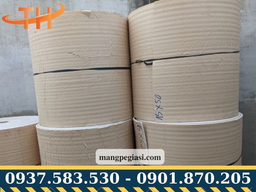 Xốp cách nhiệt tráng bạc có keo