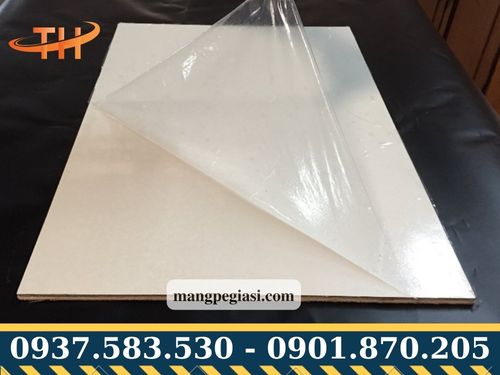 Màng bảo vệ trắng trong