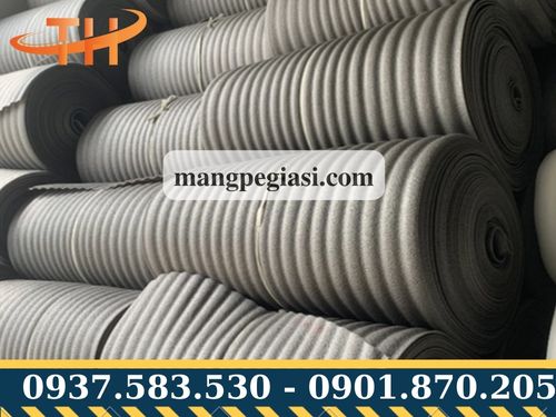 Xốp foam màu đen