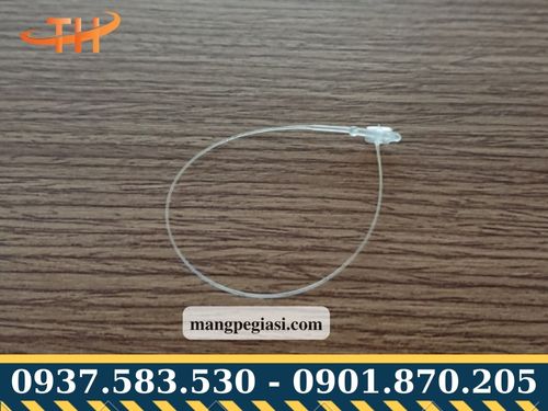 Dây treo tag quần áo