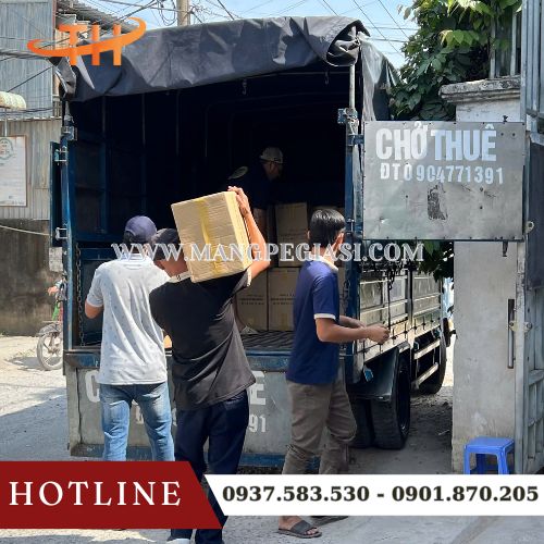 Hoạt động giao giấy bạc tận nơi tại Thu Hồng Hoạt động giao giấy bạc tận nơi tại Thu Hồng