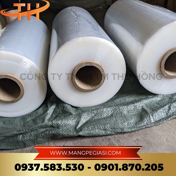 Màng PE quấn tay Màng PE quấn tay