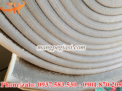 Xốp cách nhiệt có keo