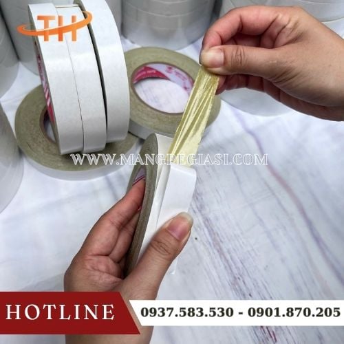 Băng keo 2 mặt trắng dầu siêu dính, chịu nhiệt cao Băng keo 2 mặt trắng dầu siêu dính, chịu nhiệt cao
