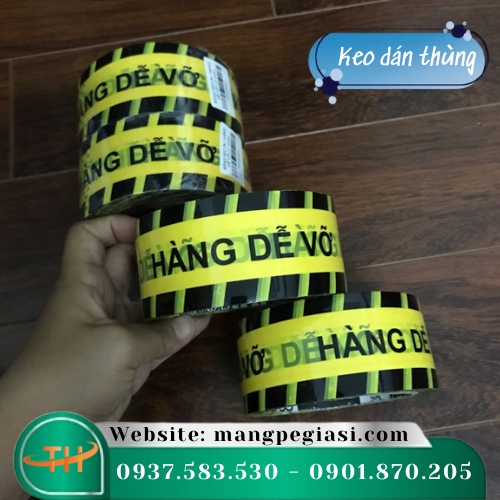 Băng keo hàng dễ vỡ dán thùng