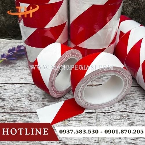 Băng keo dán nền chống mài mòn siêu dính Băng keo dán nền chống mài mòn siêu dính